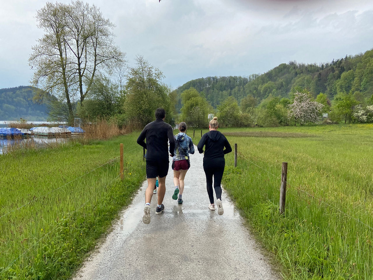 les 5 km sont parcourus au rythme  de chacun des membres de l’équipe…