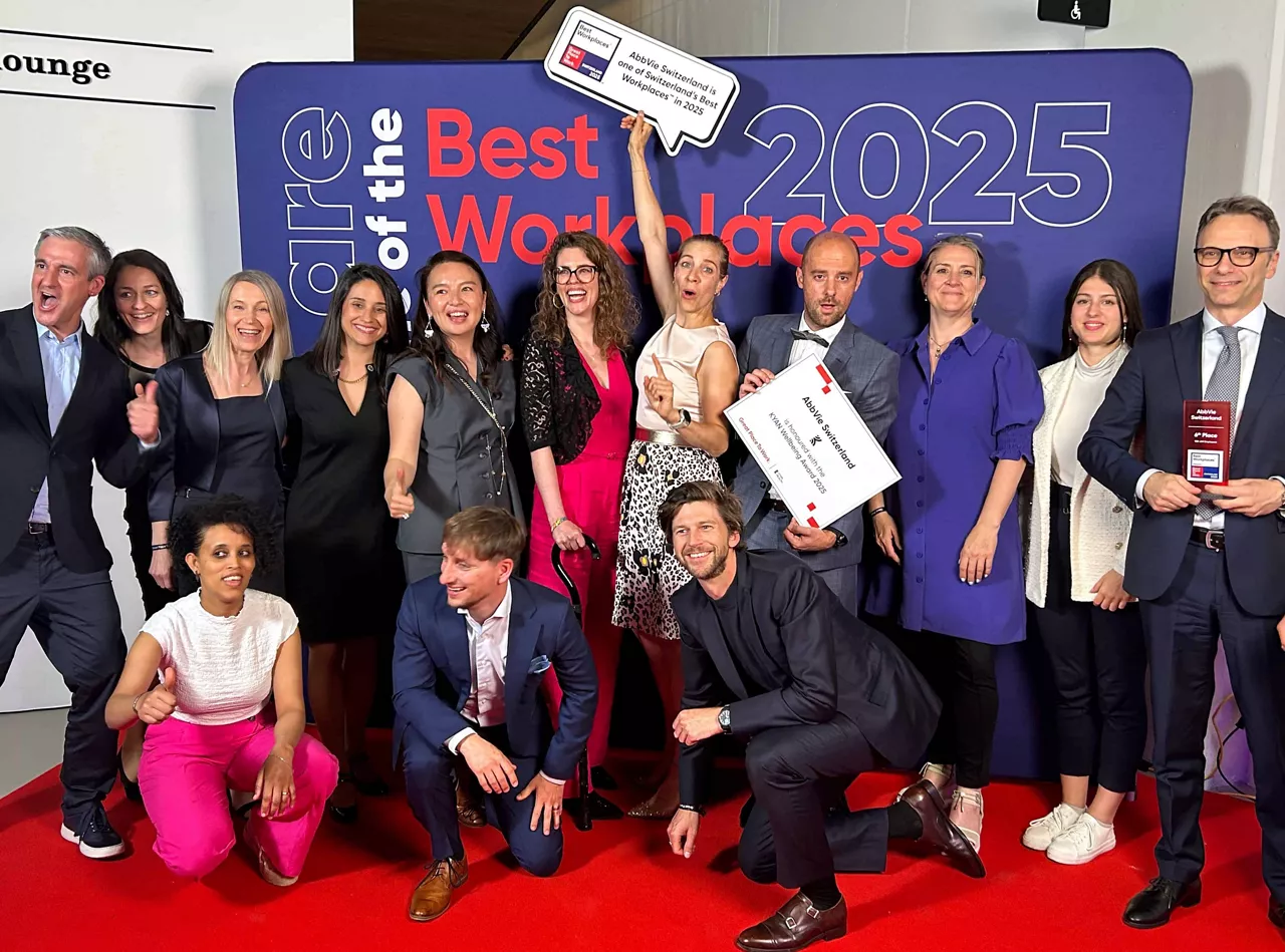 gptw award group