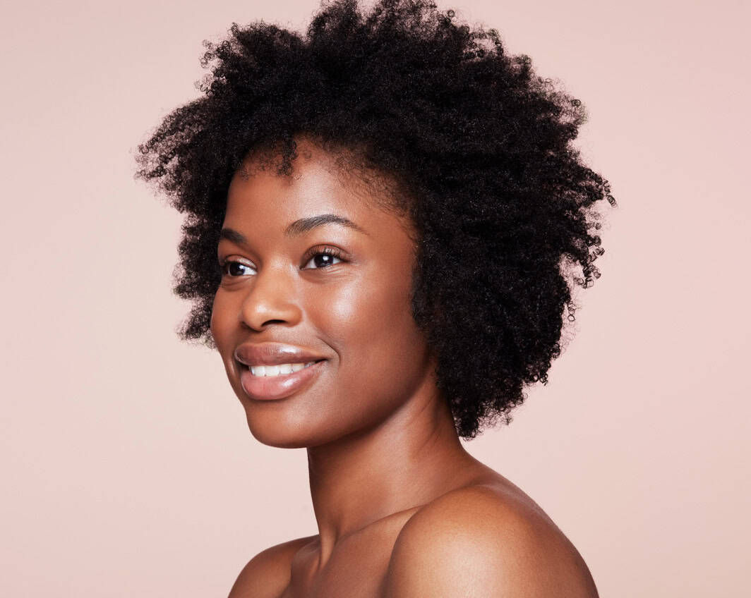 woman solo shea